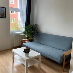 Central Sunny Flat With Free Parking Wien