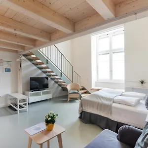Vorgarten - Central, New And Stylish For Your Comfortable In Wien