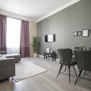 Brand New Luxury 2 Bedroom Near Augarten וינה